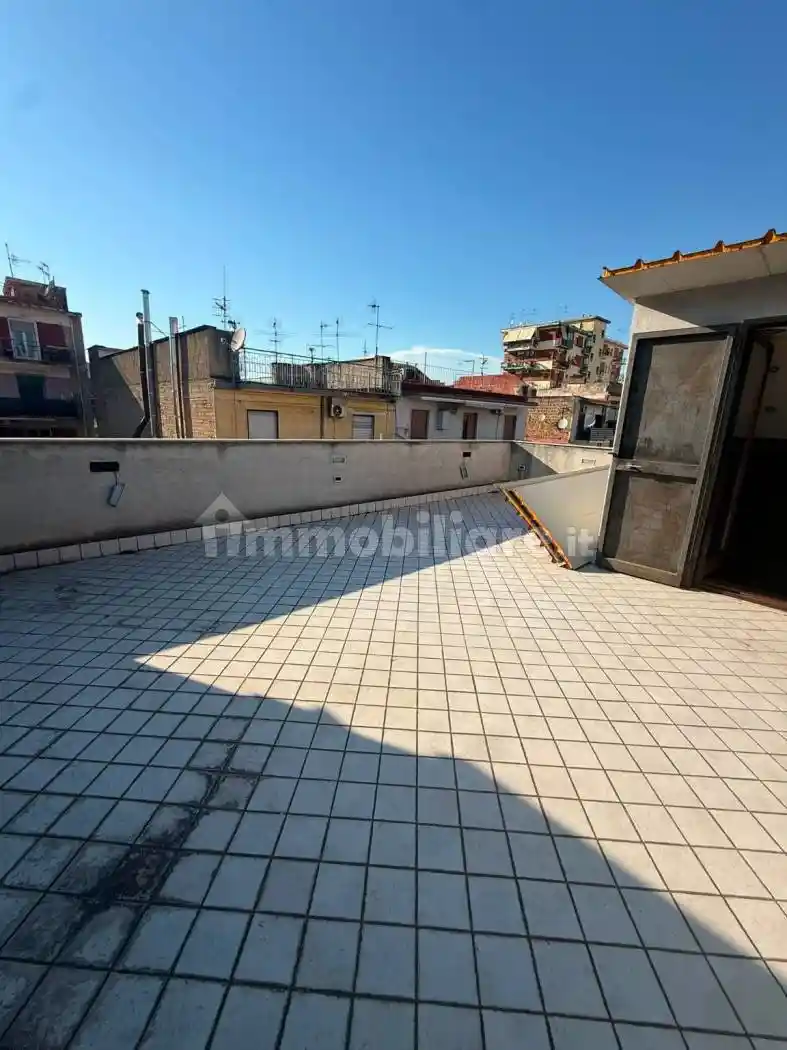 Appartamento in vendita a Napoli