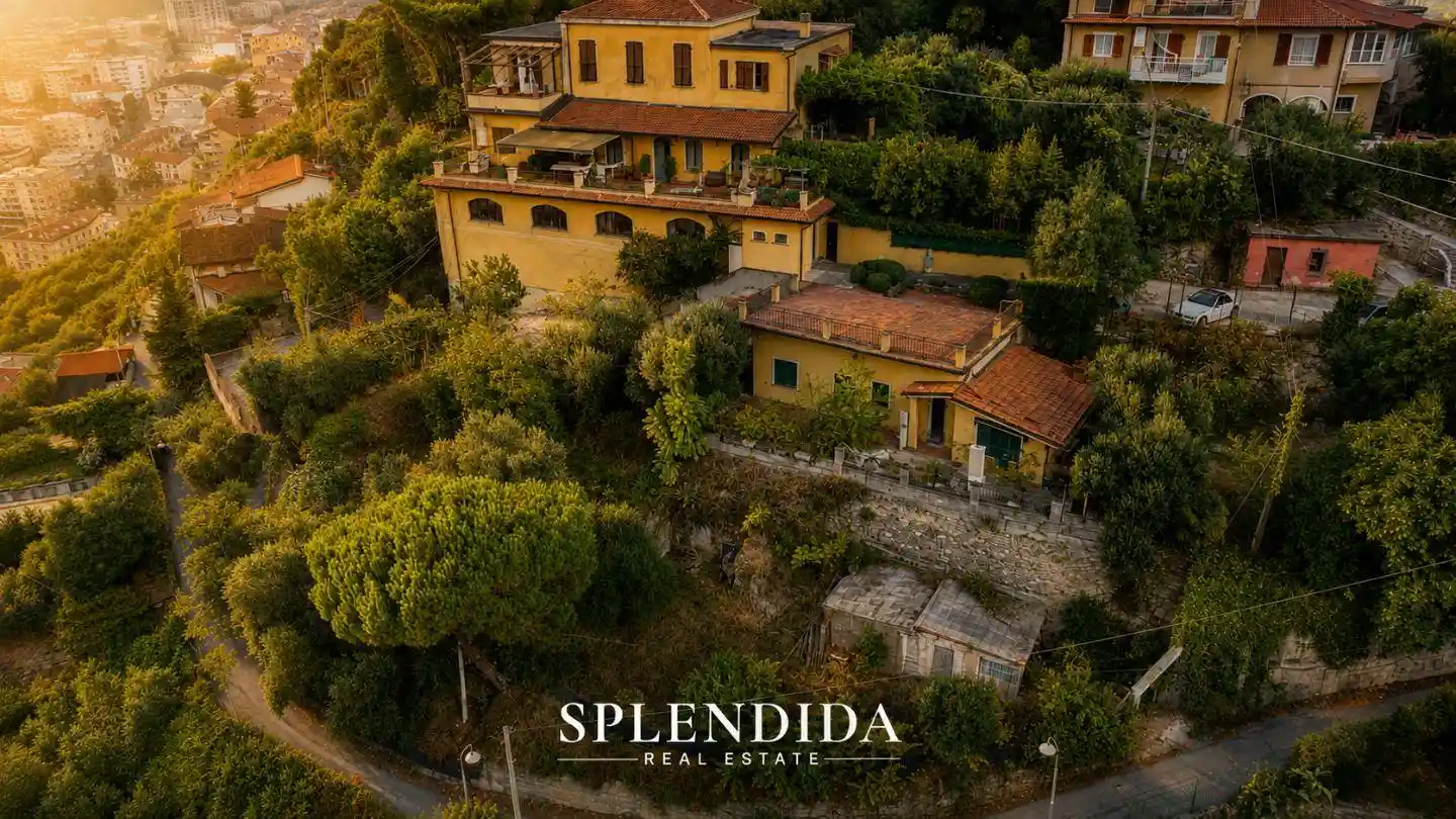 Casa indipendente in vendita a Massa