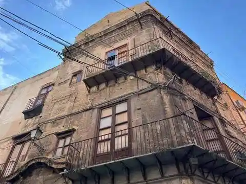 Appartamento in vendita a Palermo