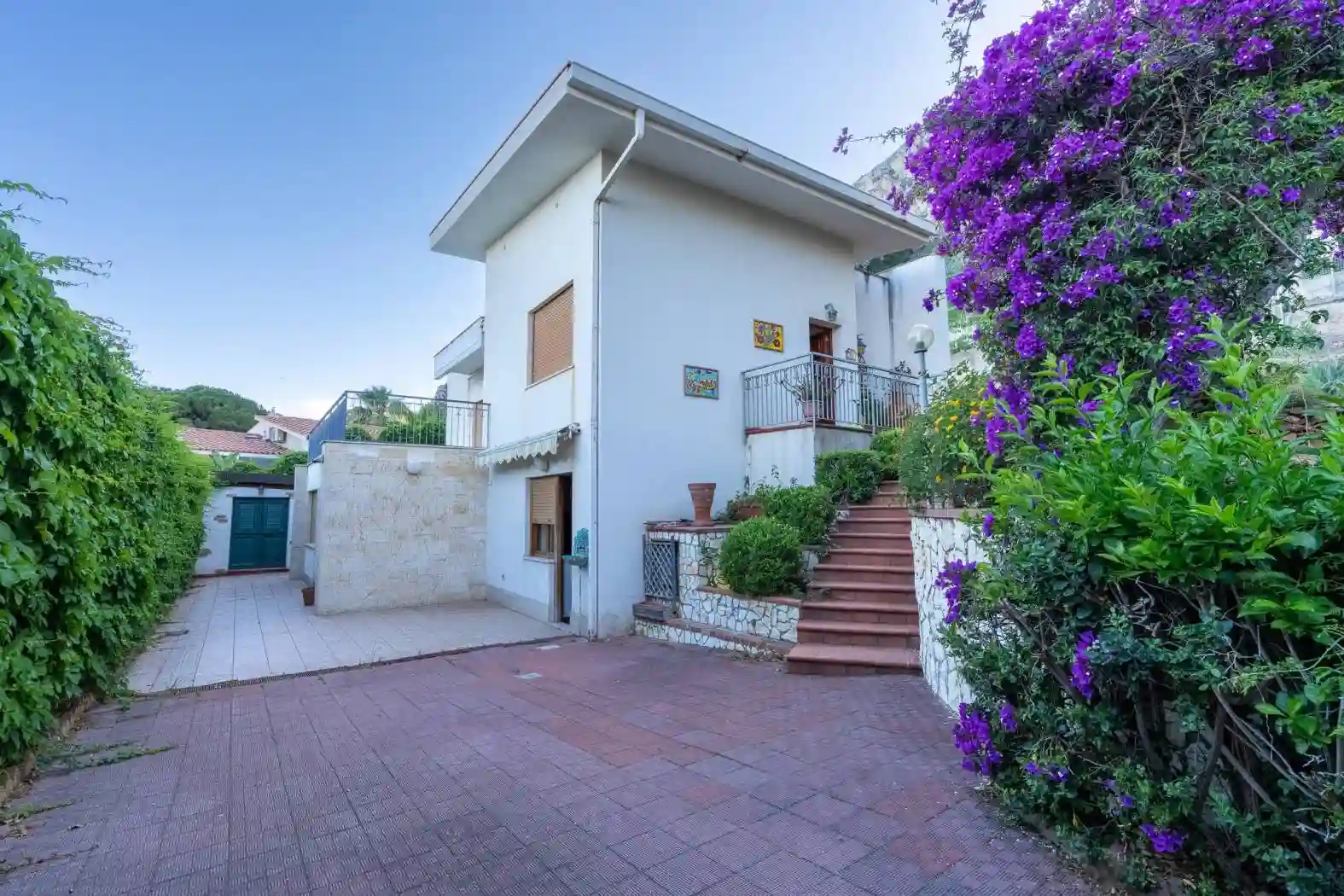 Villa - foto 2