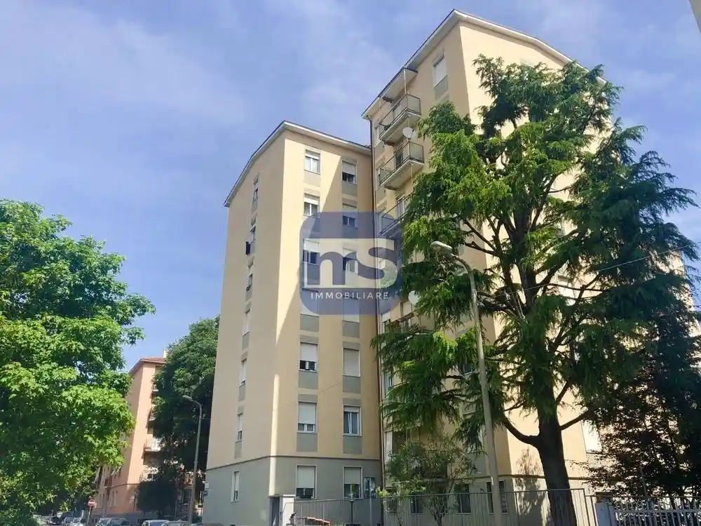 Appartamento in vendita a Monza