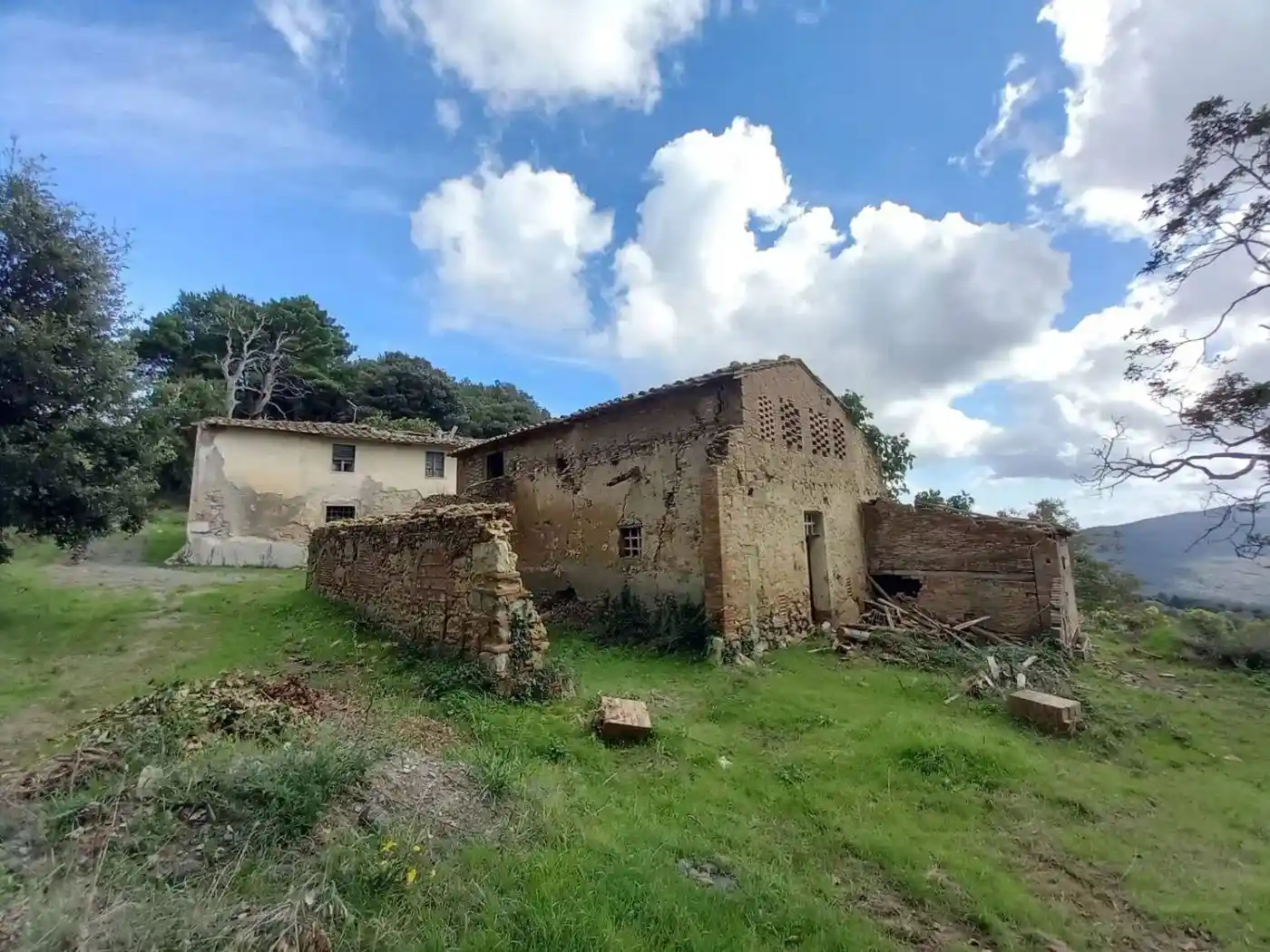 Rustico - Casale in vendita a Gambassi Terme