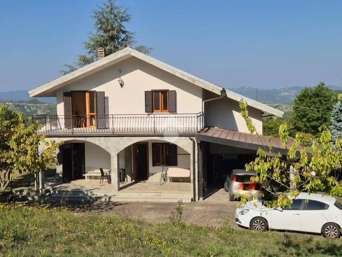 Villa in vendita a Malvicino