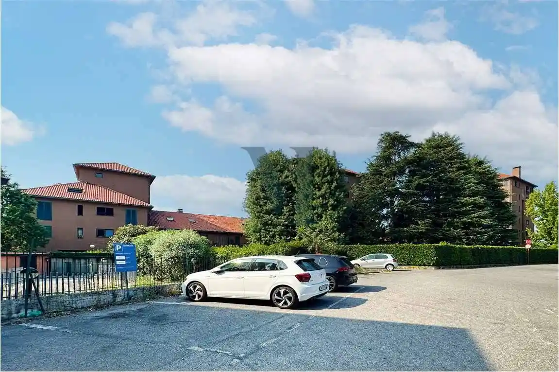 Appartamento in vendita a Monza