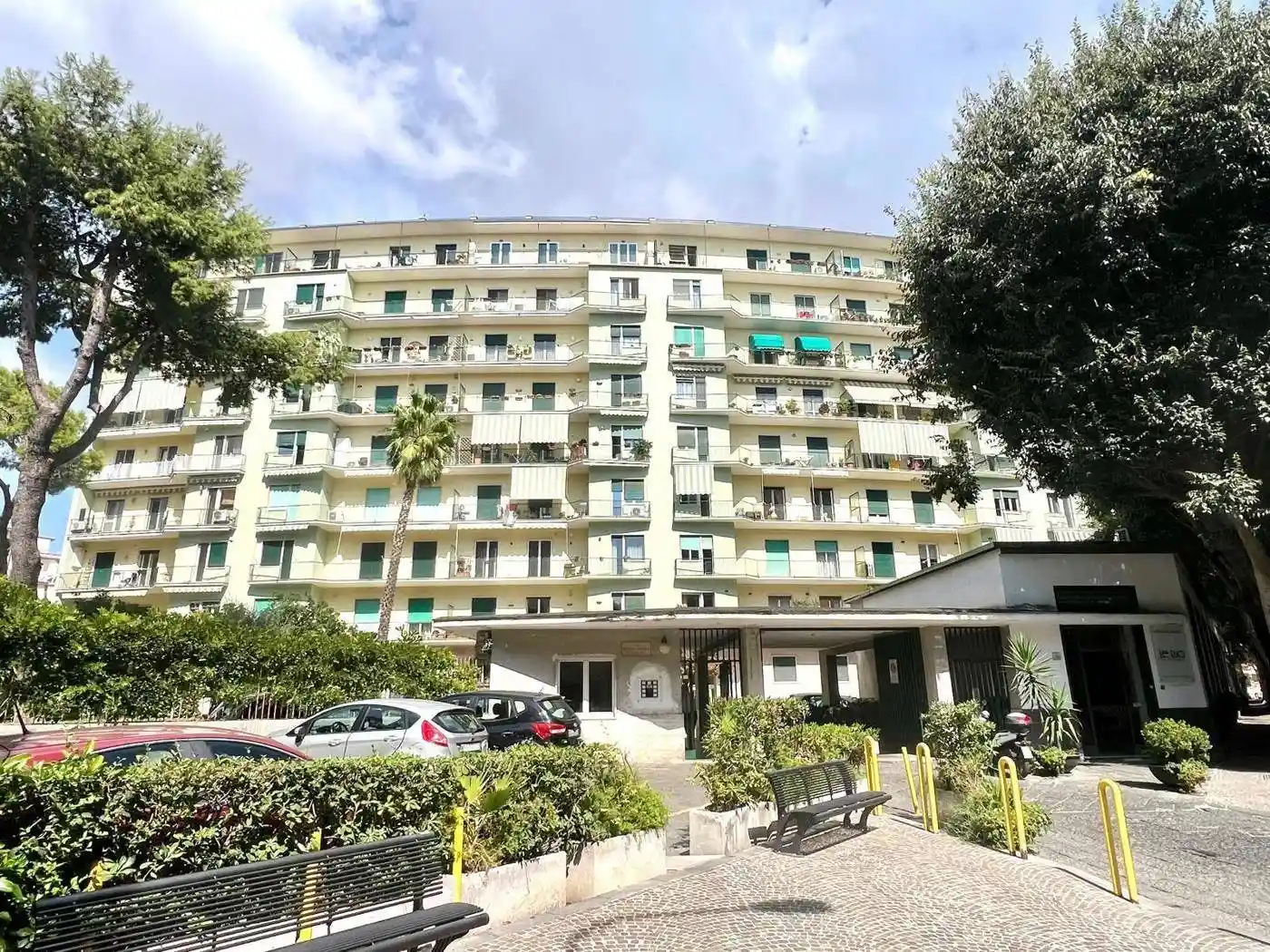 Appartamento in vendita a Napoli