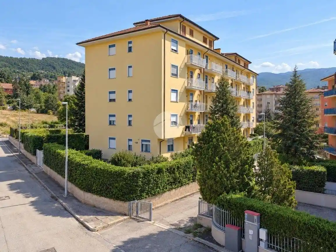 Appartamento in vendita a L'Aquila
