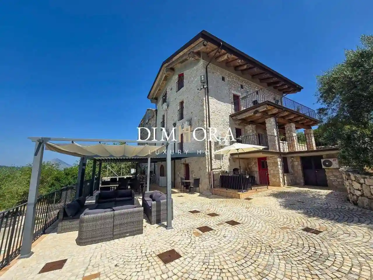 Villa - foto 2