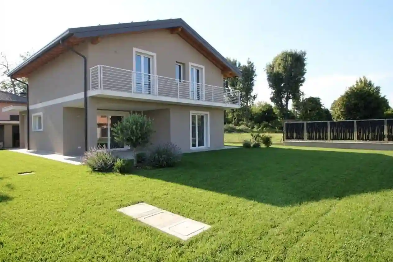 Villa - foto 2