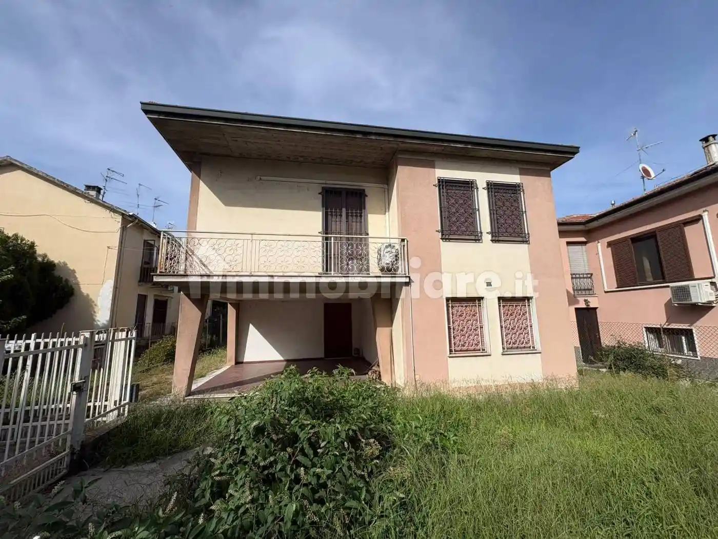 Villa in vendita a Gropello Cairoli