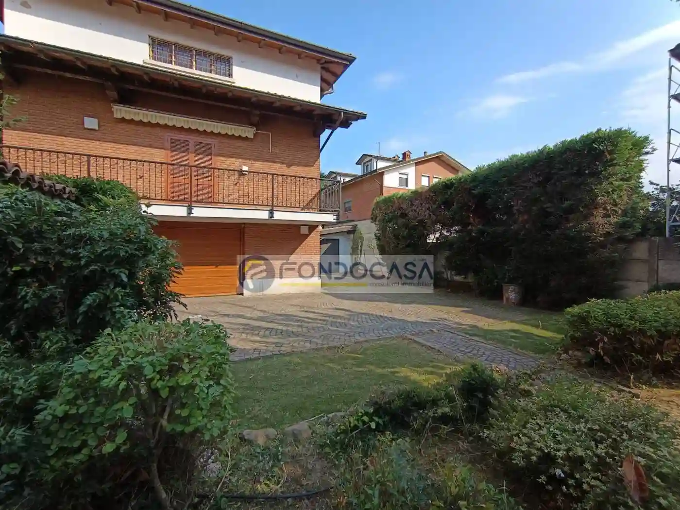 Villa - foto 2