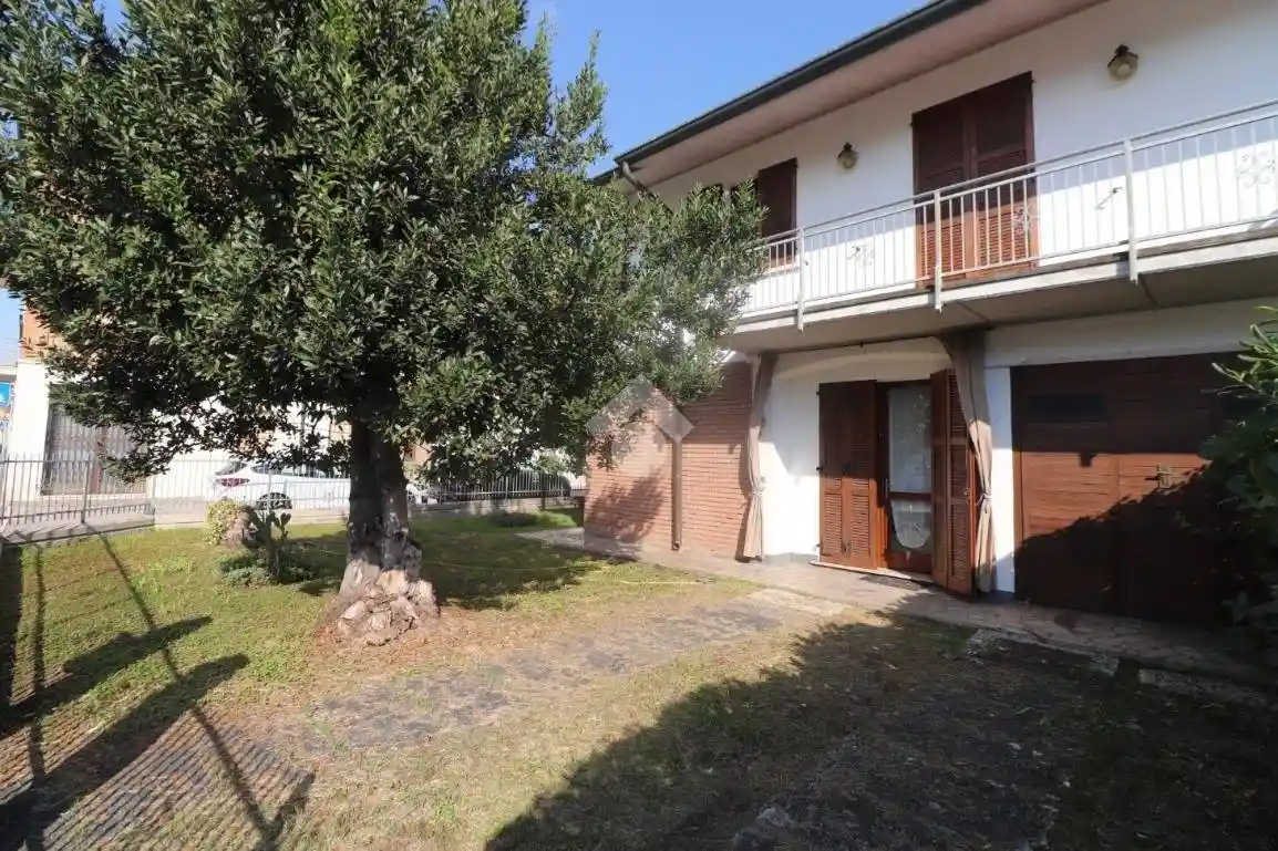 Villa in vendita a Marmirolo