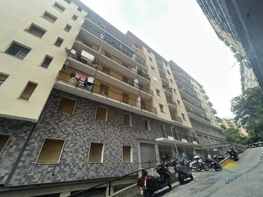 Appartamento in vendita a Genova