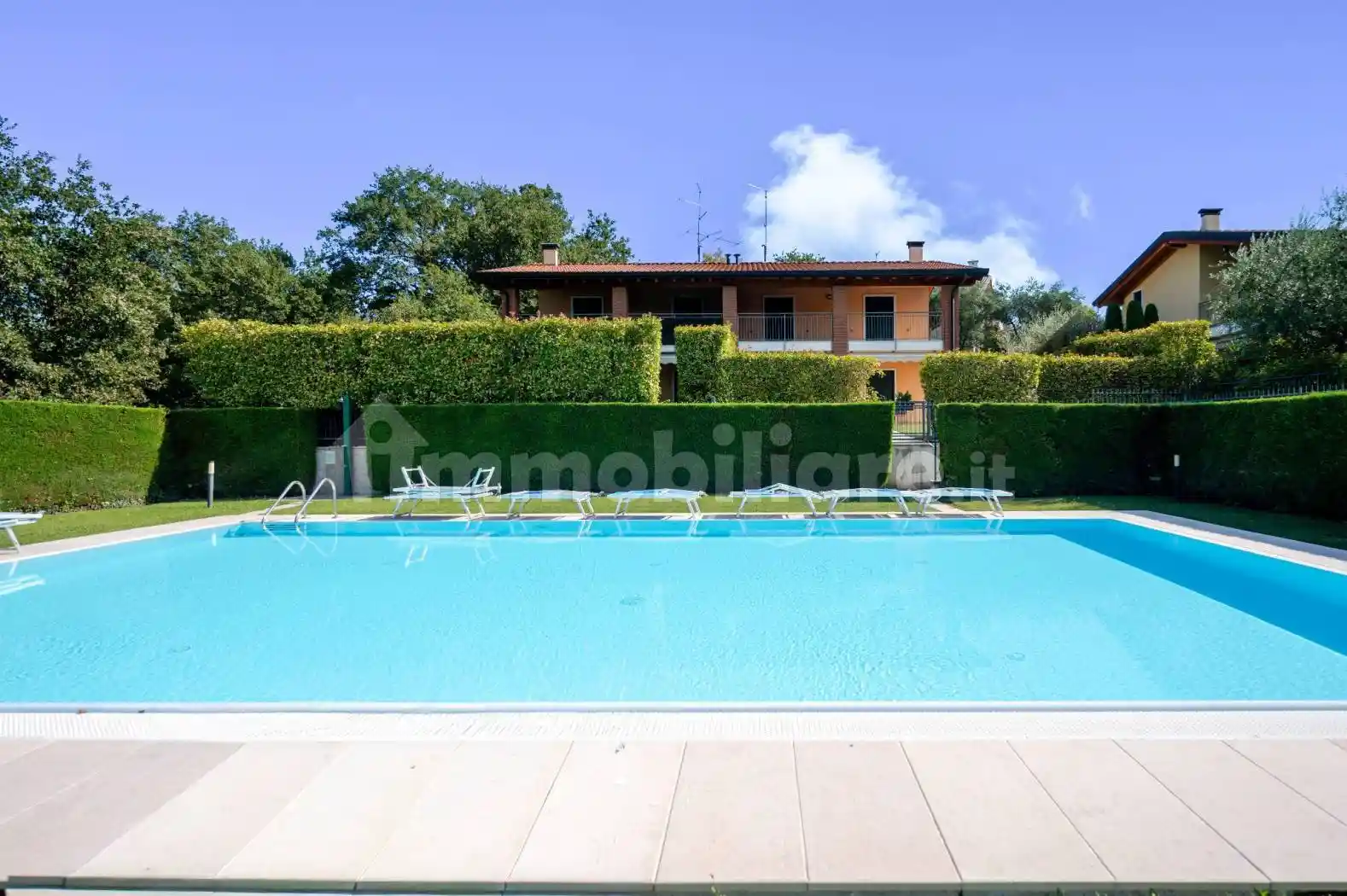 Villa in vendita a Lazise