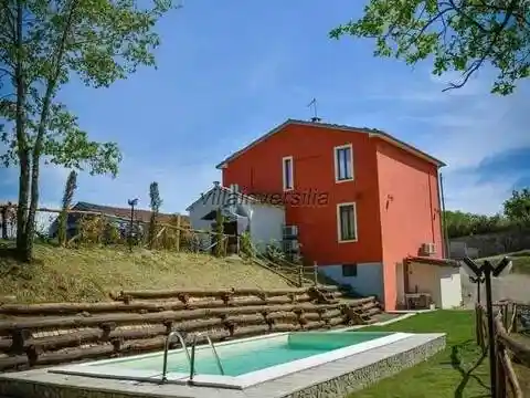 Villa in vendita a Bagnone