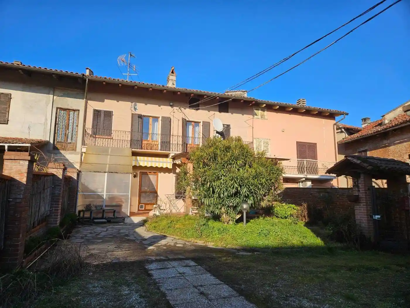 Casa indipendente in vendita a Moncestino