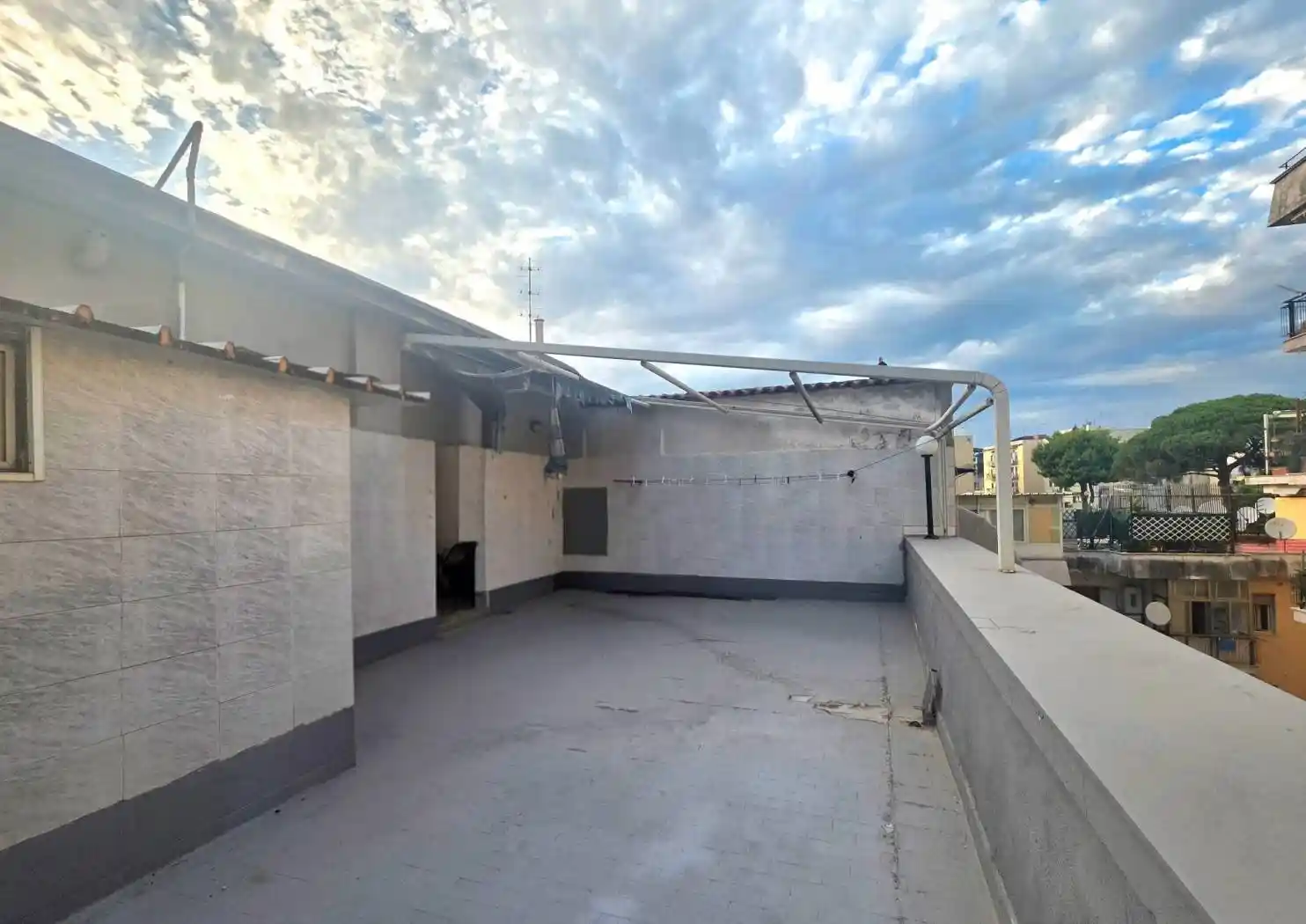 Appartamento in vendita a Napoli