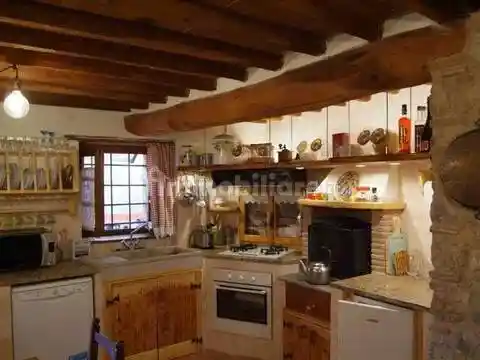 Villa in vendita a Camaiore
