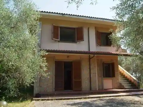 Villa in vendita a Camaiore