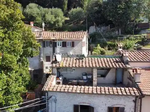 Villa in vendita a Camaiore