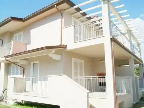 Villa in vendita a Camaiore