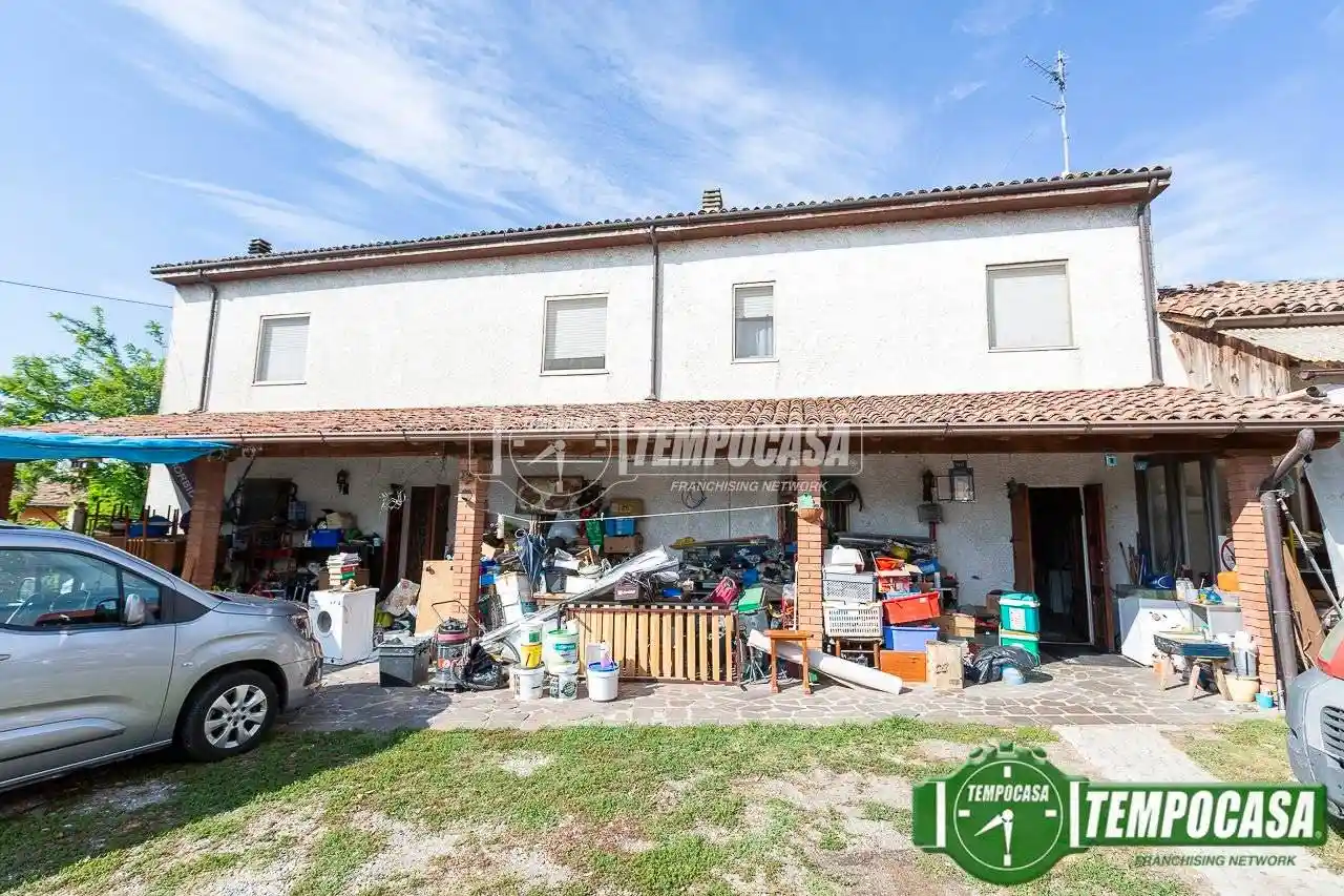 Villa in vendita a Gombito