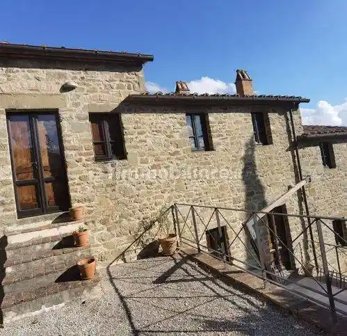 Rustico - Casale in vendita a Umbertide