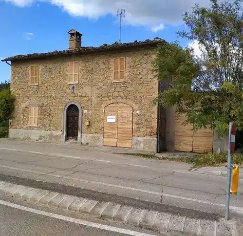 Rustico - Casale in vendita a Magione