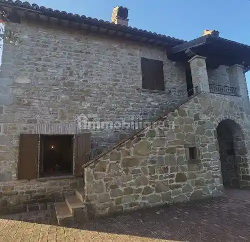 Rustico - Casale in vendita a Gubbio