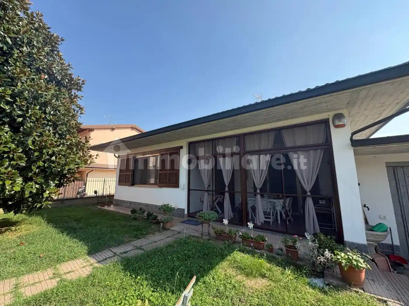 Villa in vendita a Magherno