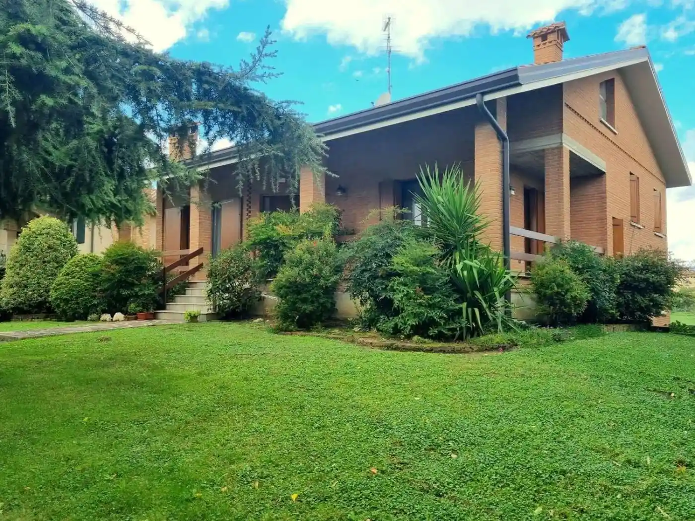 Villa in vendita a Riva del Po