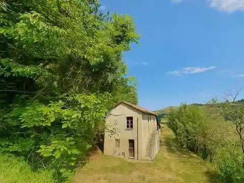 Villa in vendita a Santo Stefano Belbo