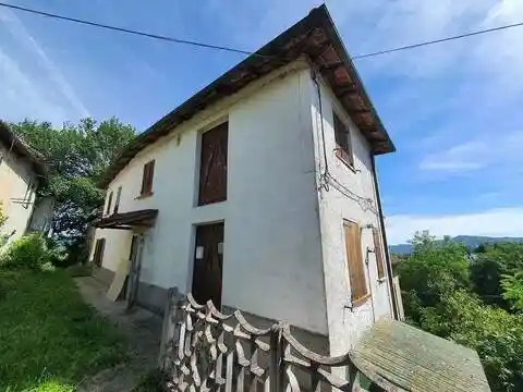 Villa in vendita a Terzo