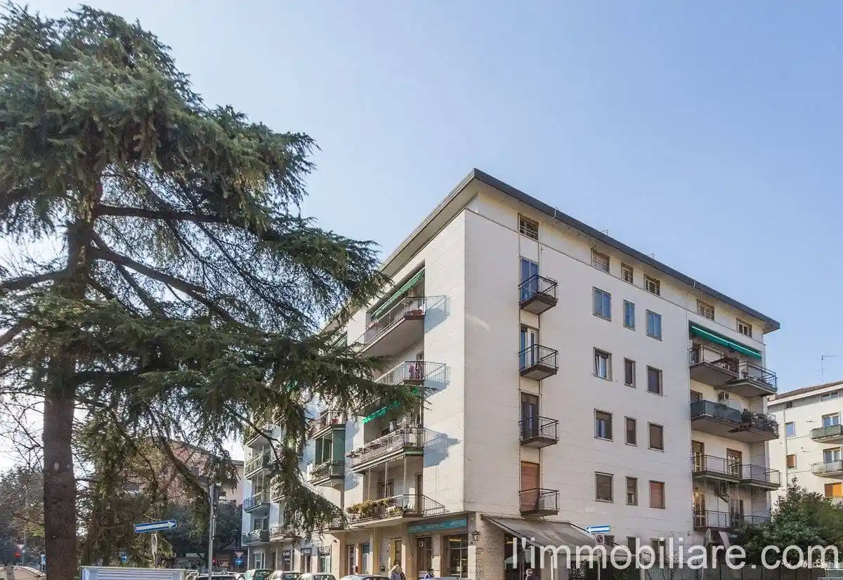 Appartamento in vendita a Verona