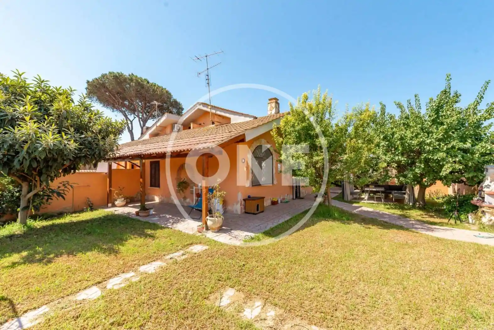 Villa in vendita a Ardea