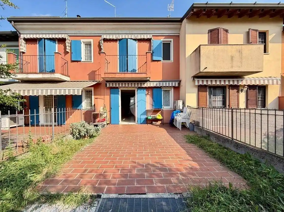 Villetta a schiera in vendita a Castel Mella