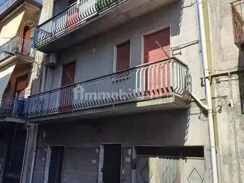 Appartamento in vendita a Paternò