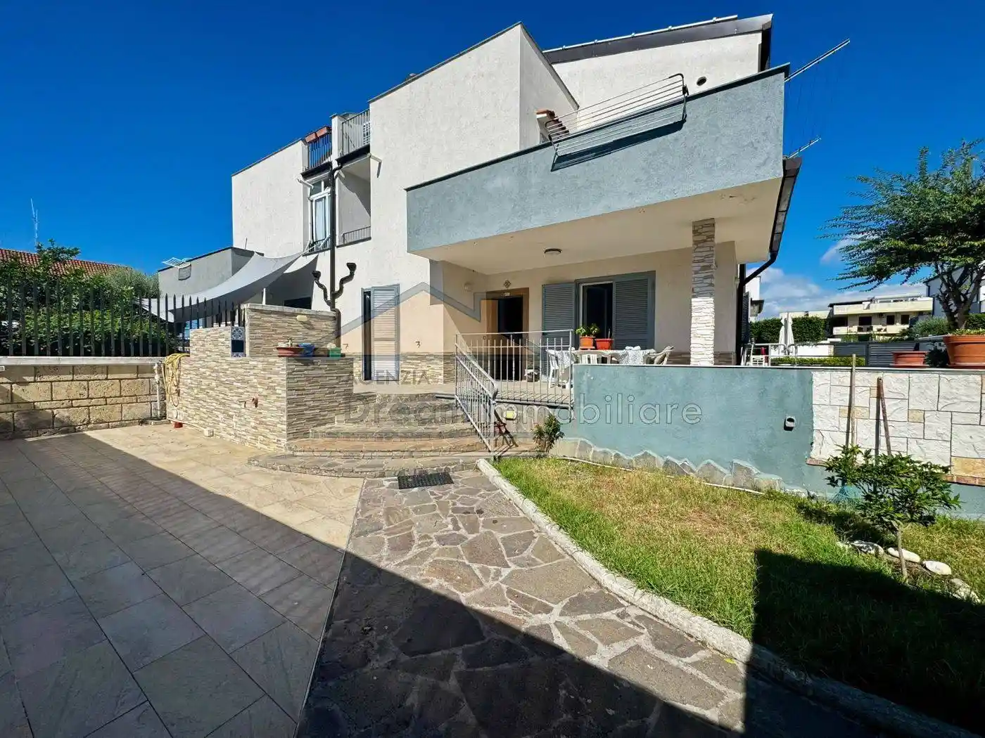 Villa in vendita a Giugliano in Campania