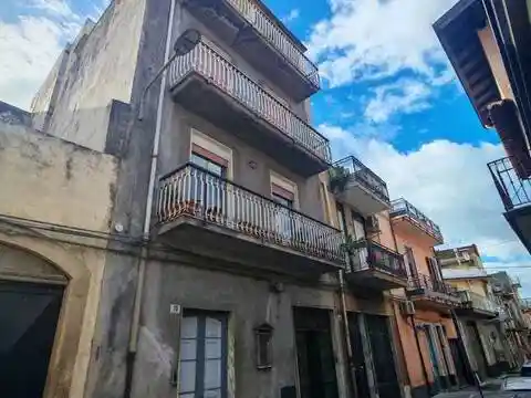 Appartamento in vendita a Paternò