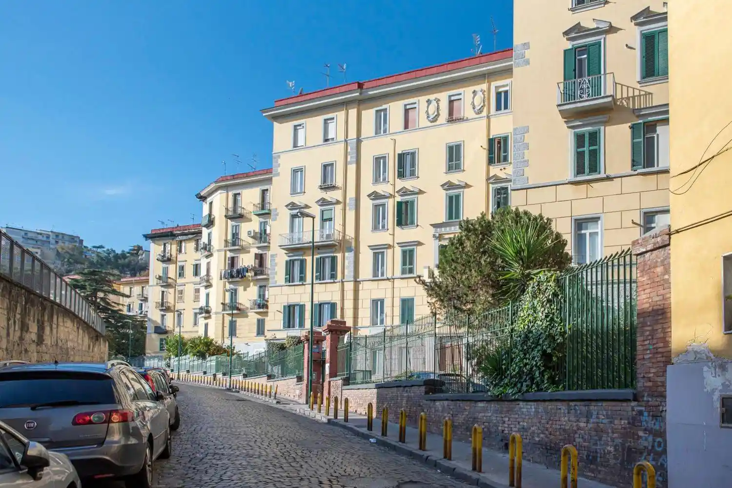 Appartamento in vendita a Napoli
