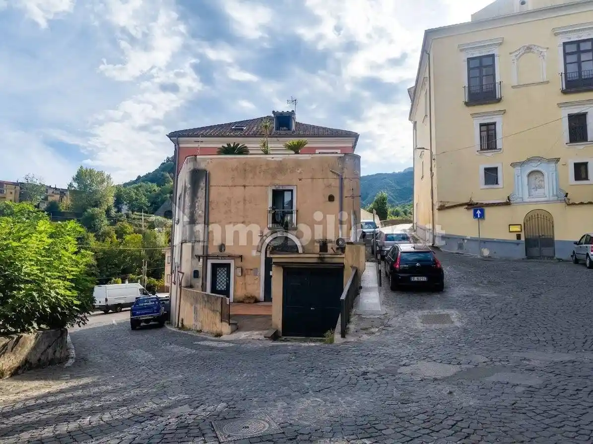 Appartamento in vendita a Cava de' Tirreni