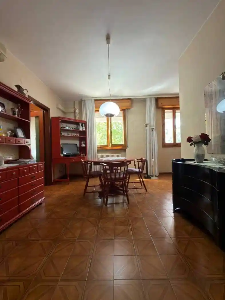 Appartamento in vendita a Modena