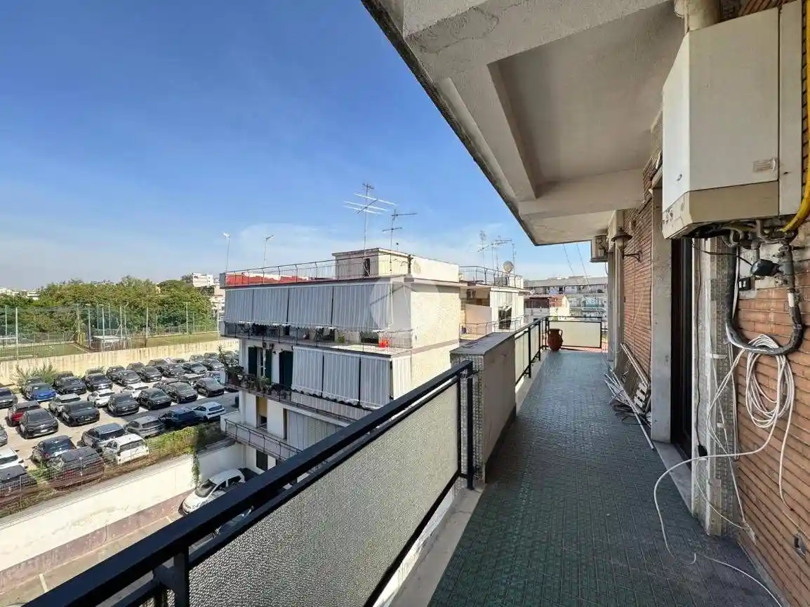 Appartamento in affitto a Napoli