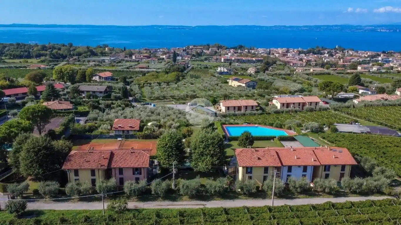 Appartamento in vendita a Bardolino