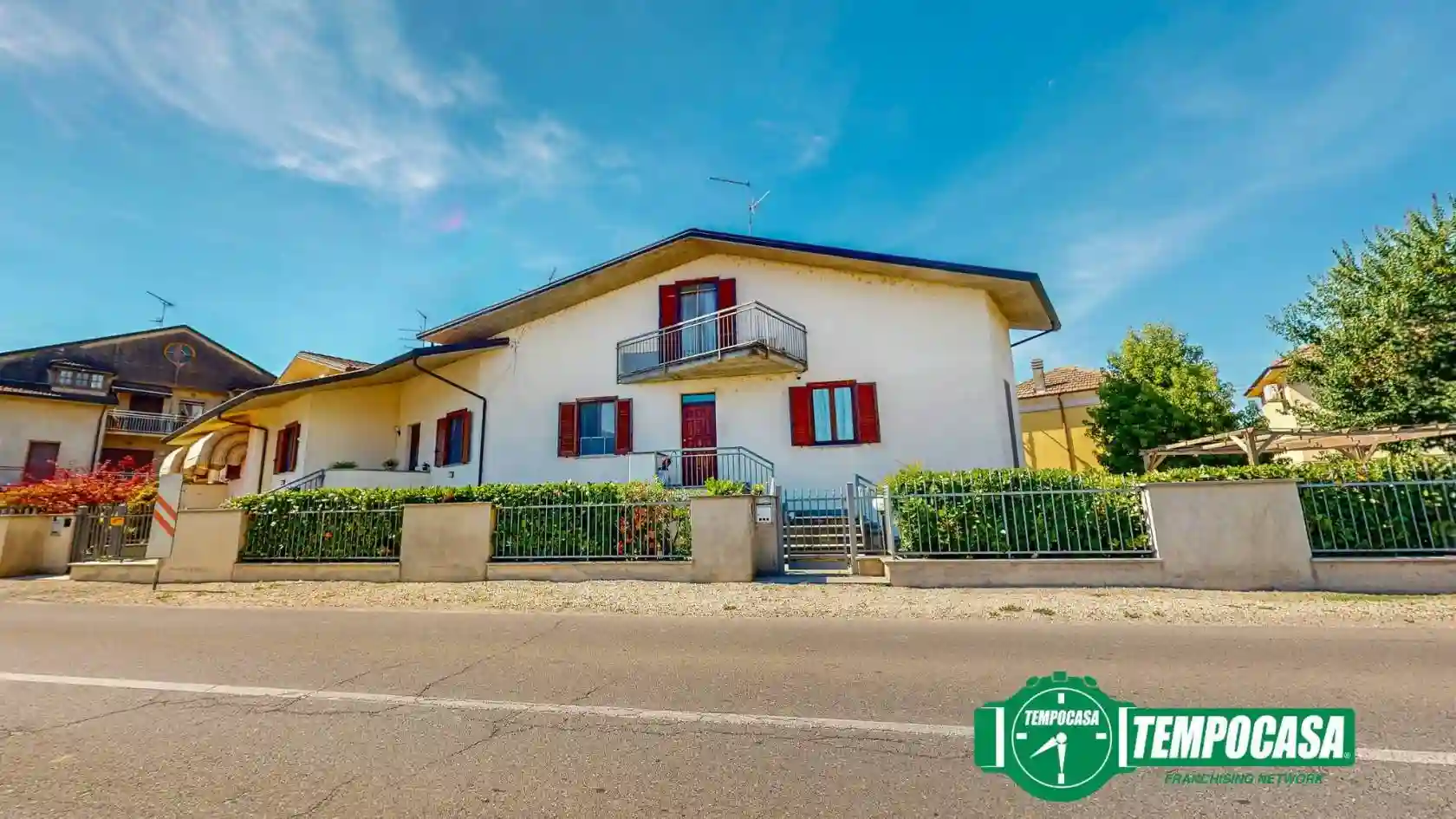 Villa - foto 2