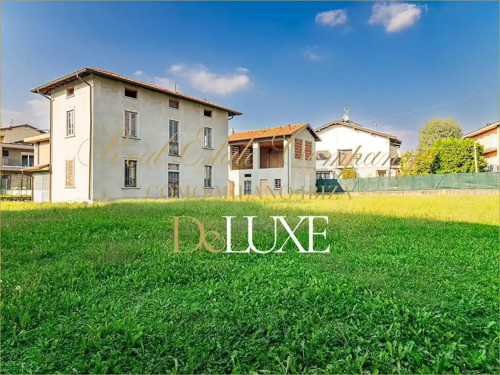 Villa in vendita a Lurago d'Erba