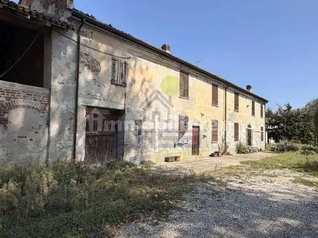 Rustico - Casale in vendita a Castelvetro Piacentino