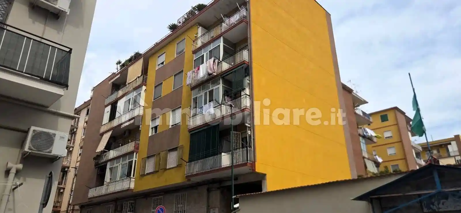 Appartamento in vendita a Napoli