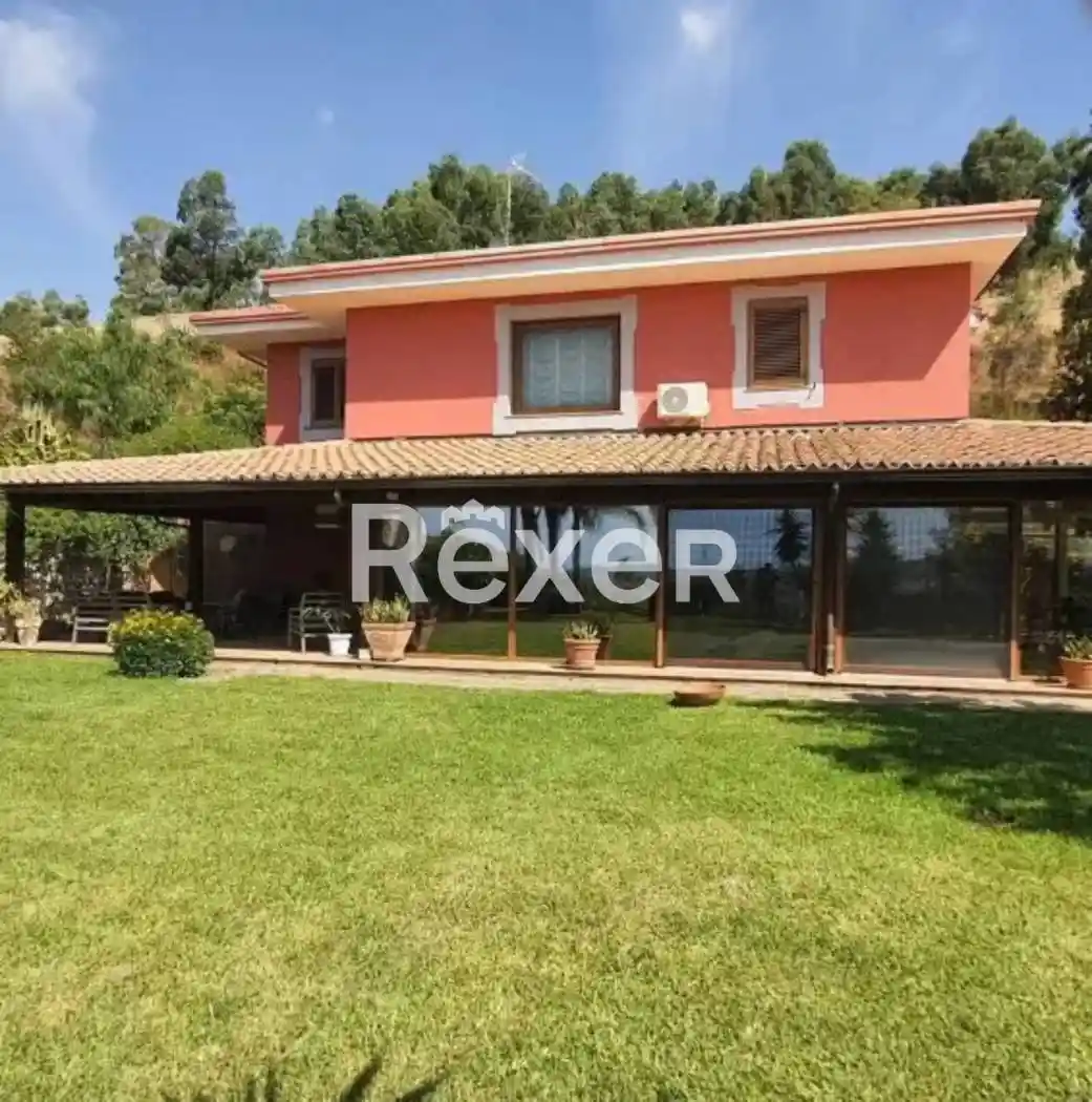 Villa in vendita a Catanzaro