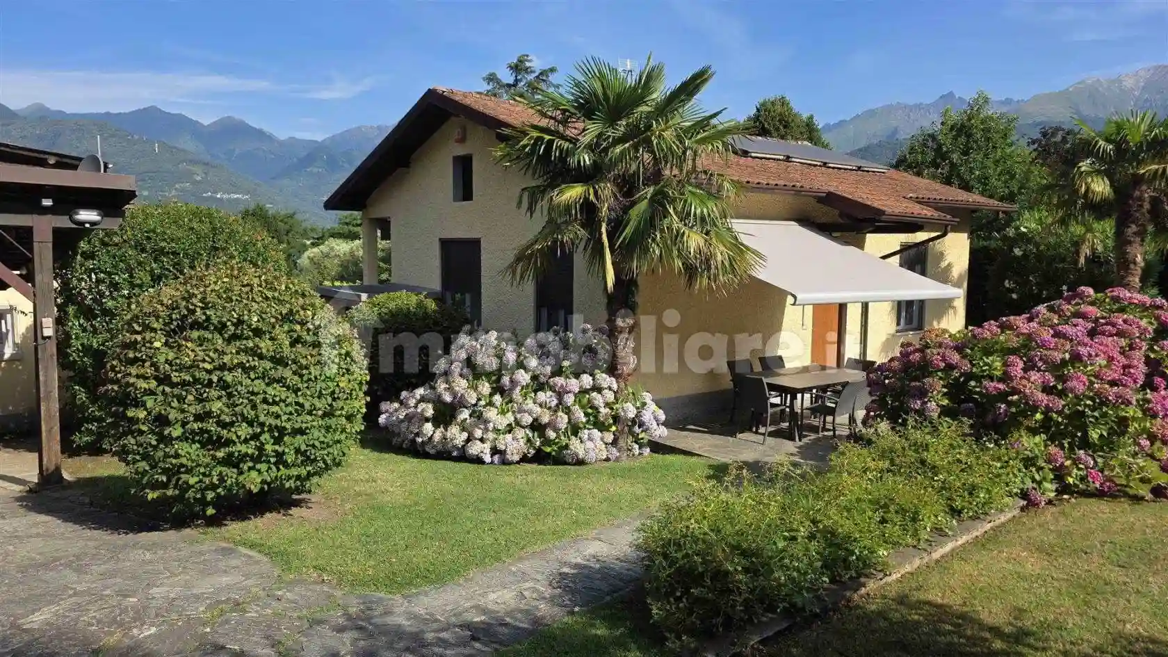 Villa - foto 2