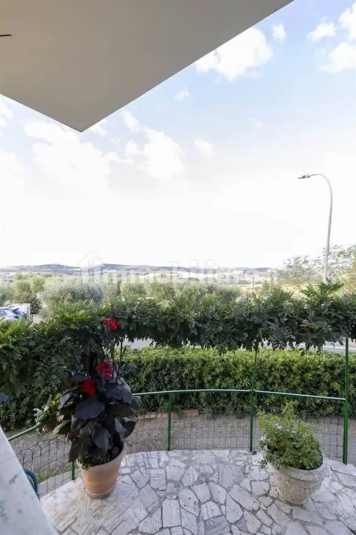 Appartamento in vendita a Magliano in Toscana